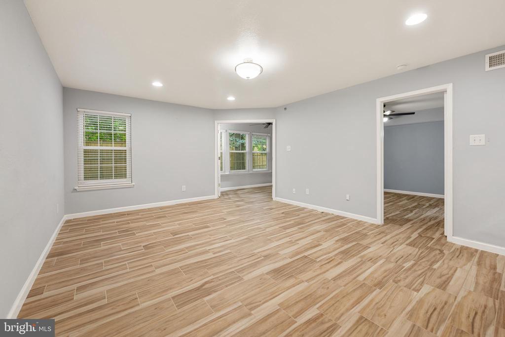 3309 WYNDHAM CIRCLE 1183