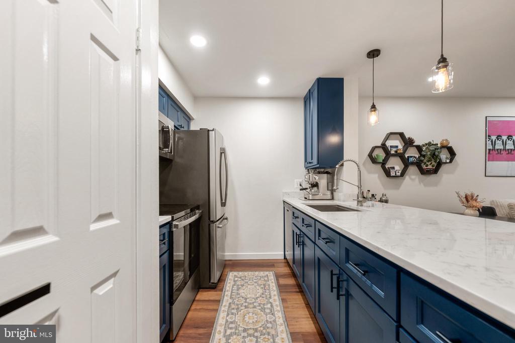 3307 WYNDHAM CIRCLE 2169