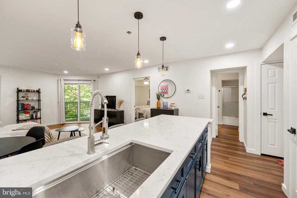 3307 WYNDHAM CIRCLE 2169