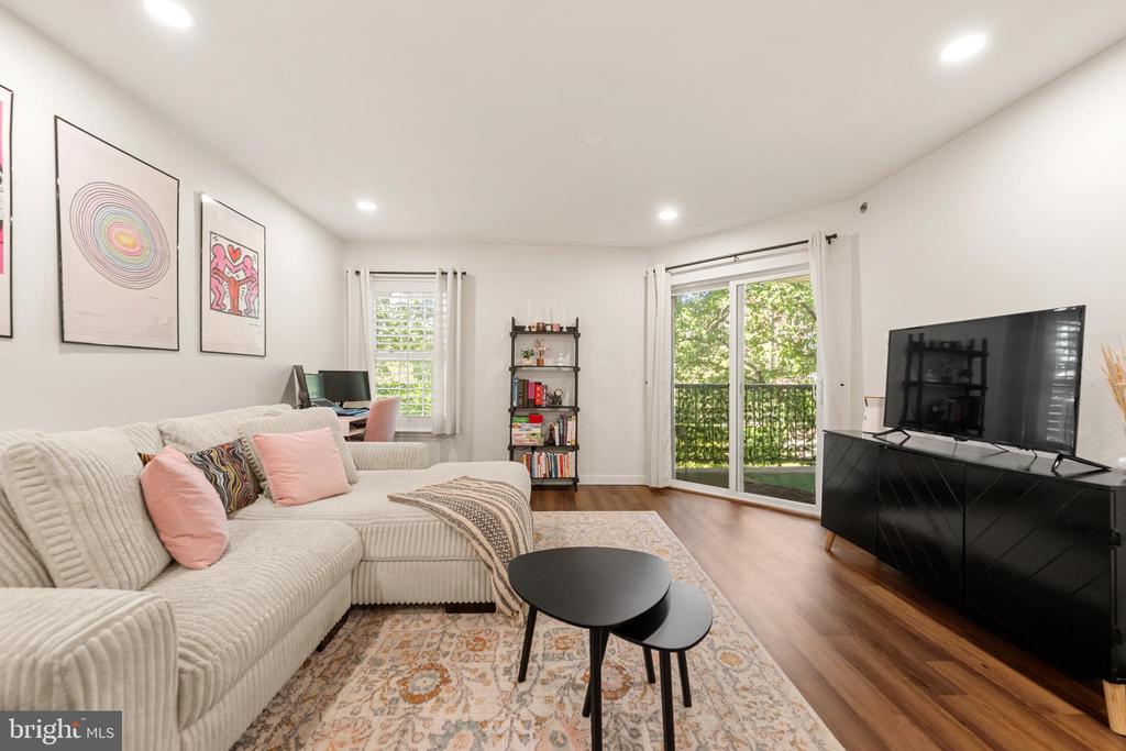 3307 WYNDHAM CIRCLE 2169