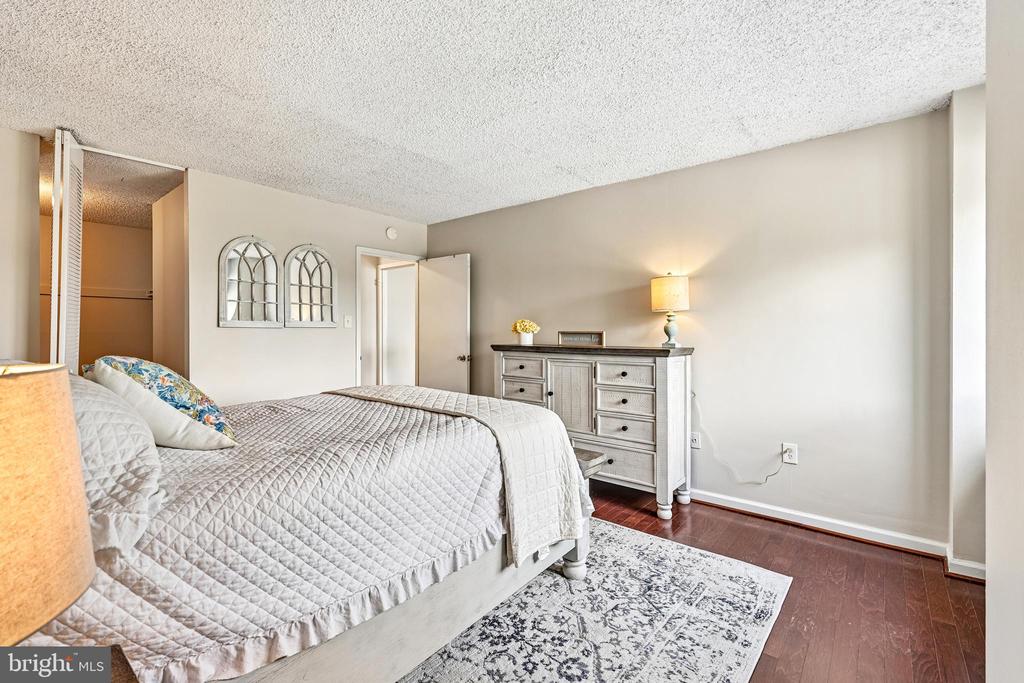 1225 MARTHA CUSTIS DRIVE 216