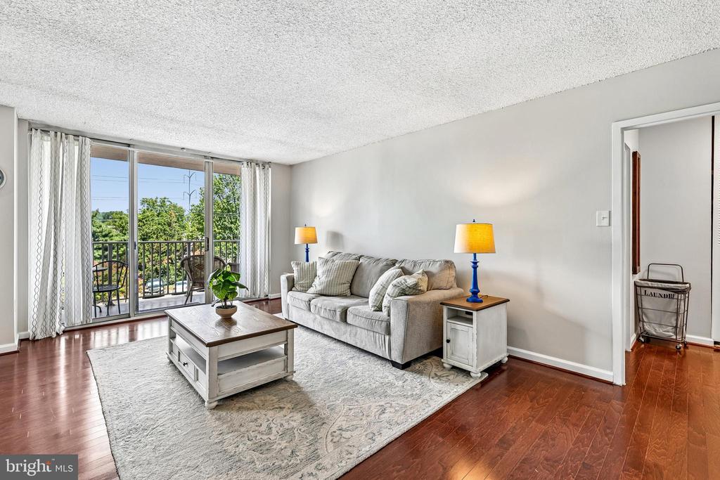 1225 MARTHA CUSTIS DRIVE 216