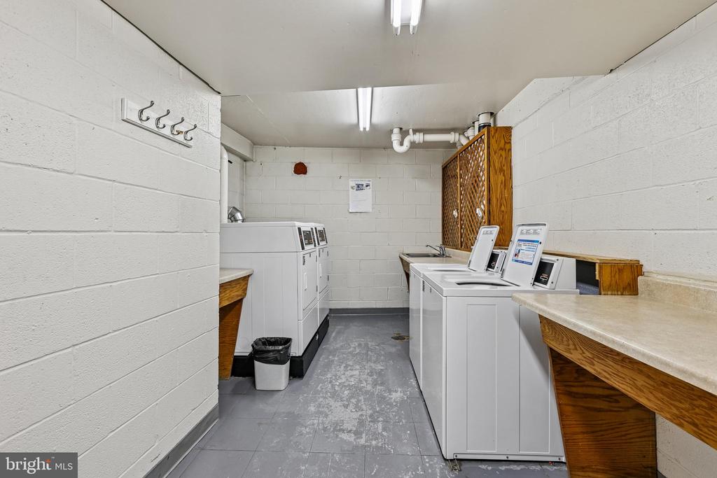 1225 MARTHA CUSTIS DRIVE 216