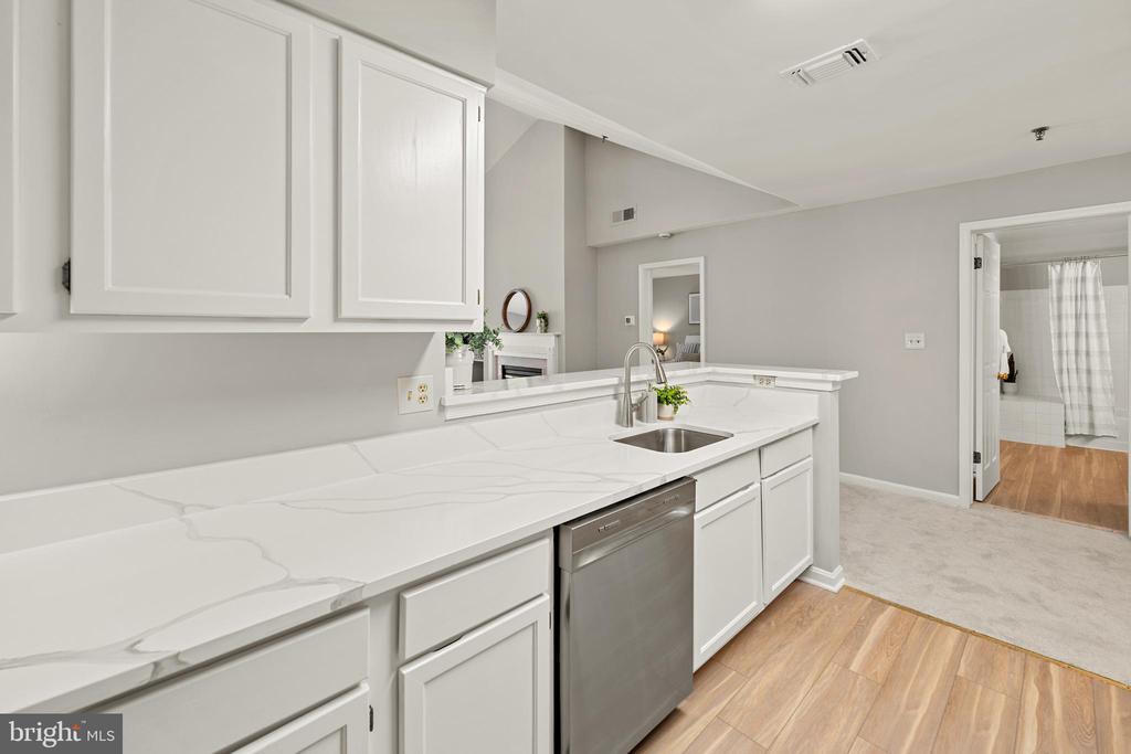 1100 QUAKER HILL DRIVE Unit: 418