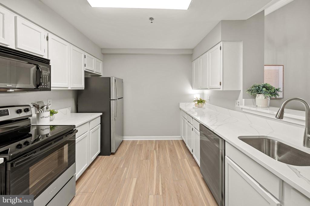 1100 QUAKER HILL DRIVE Unit: 418