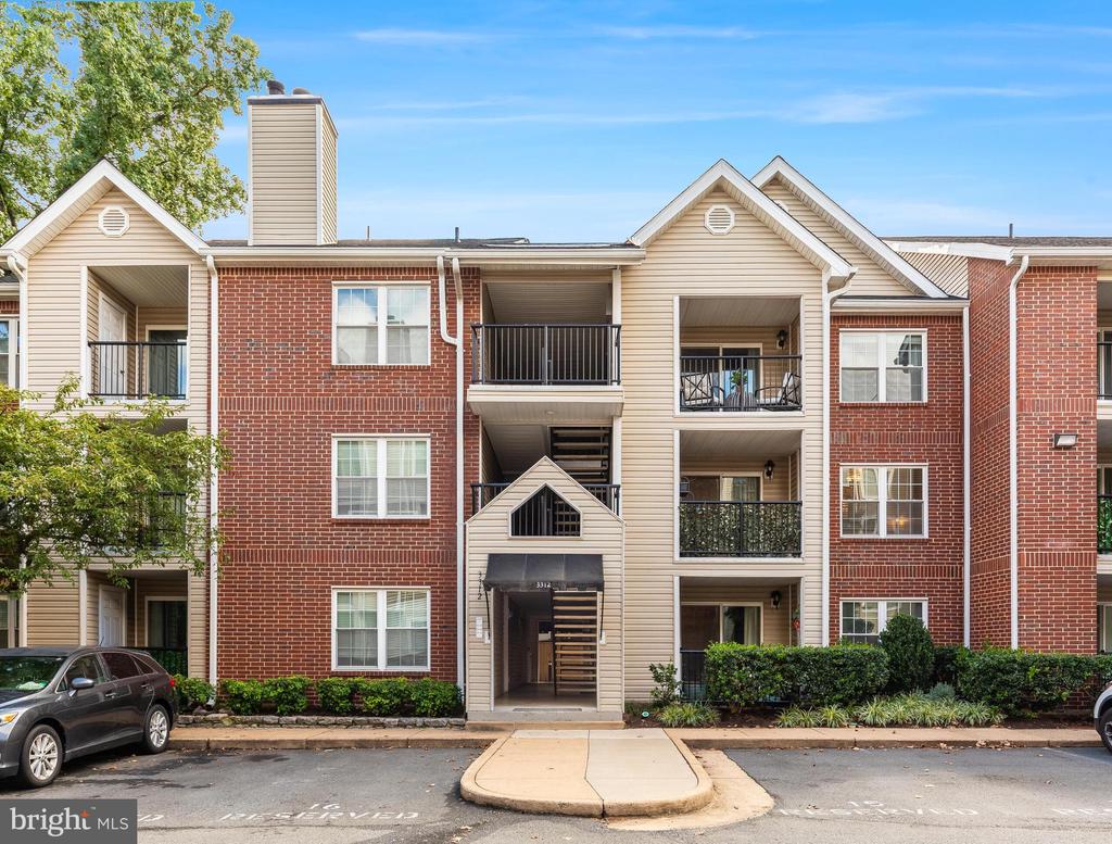 3312 WYNDHAM CIRCLE Unit: 306