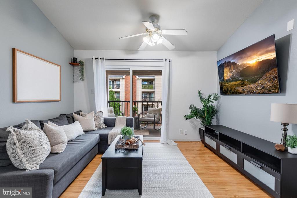 3312 WYNDHAM CIRCLE Unit: 306