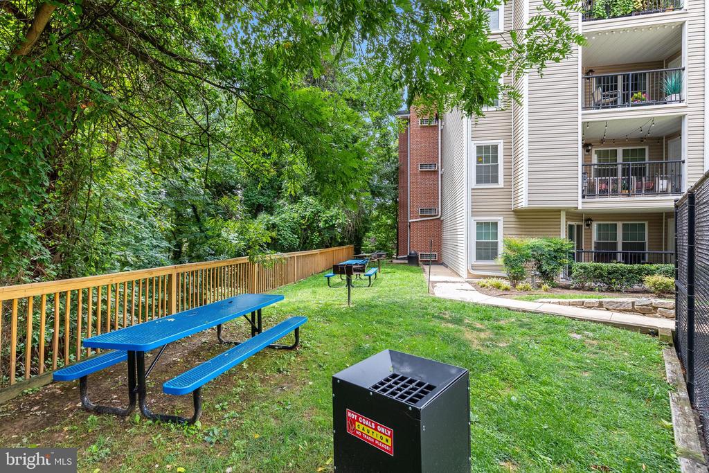3312 WYNDHAM CIRCLE Unit: 306