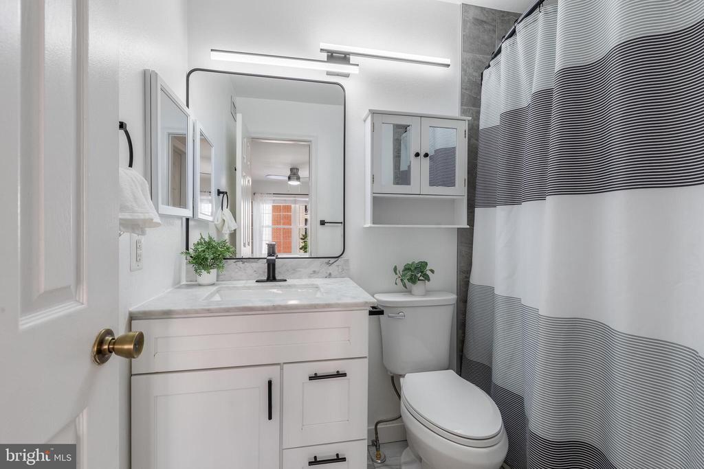 3312 WYNDHAM CIRCLE Unit: 306