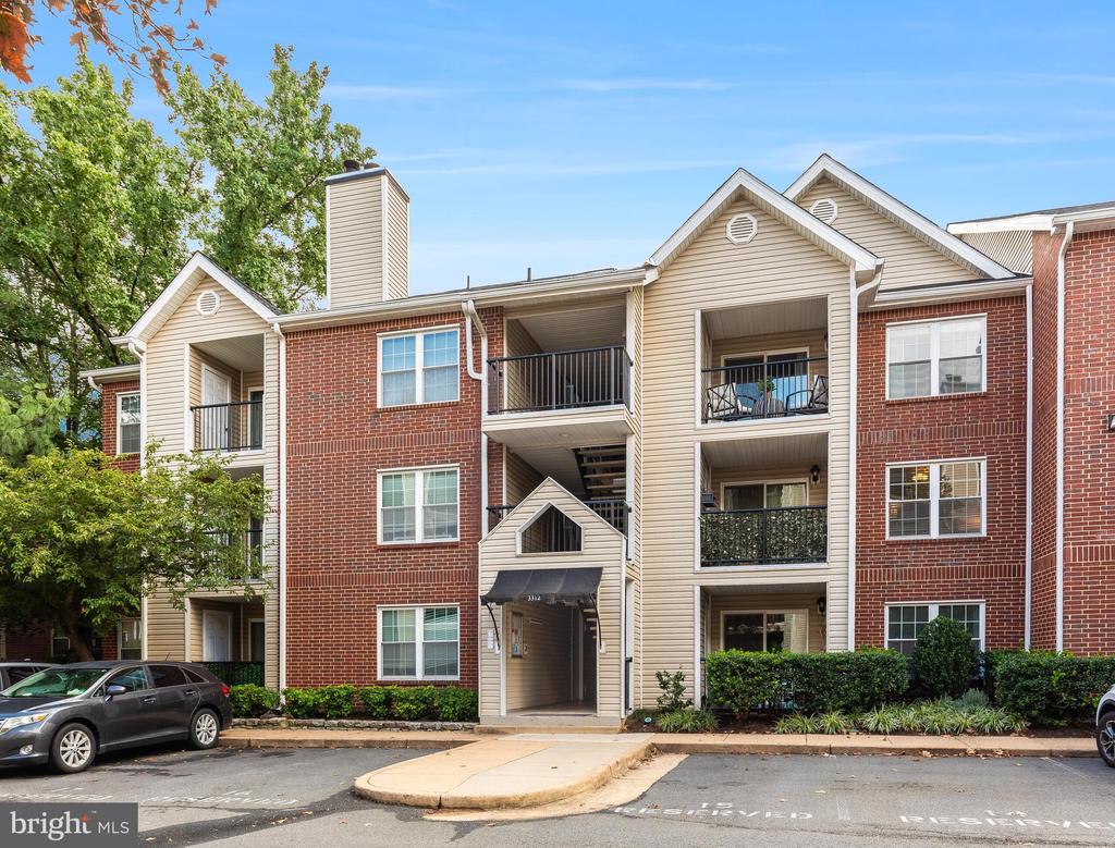 3312 WYNDHAM CIRCLE Unit: 306