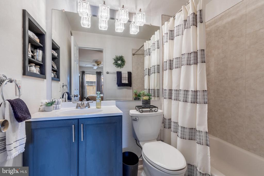 3305 WYNDHAM CIRCLE Unit: 354