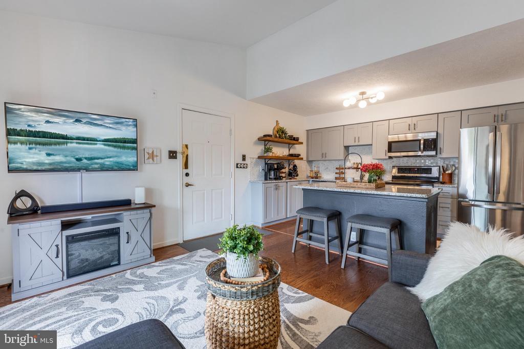 3305 WYNDHAM CIRCLE Unit: 354
