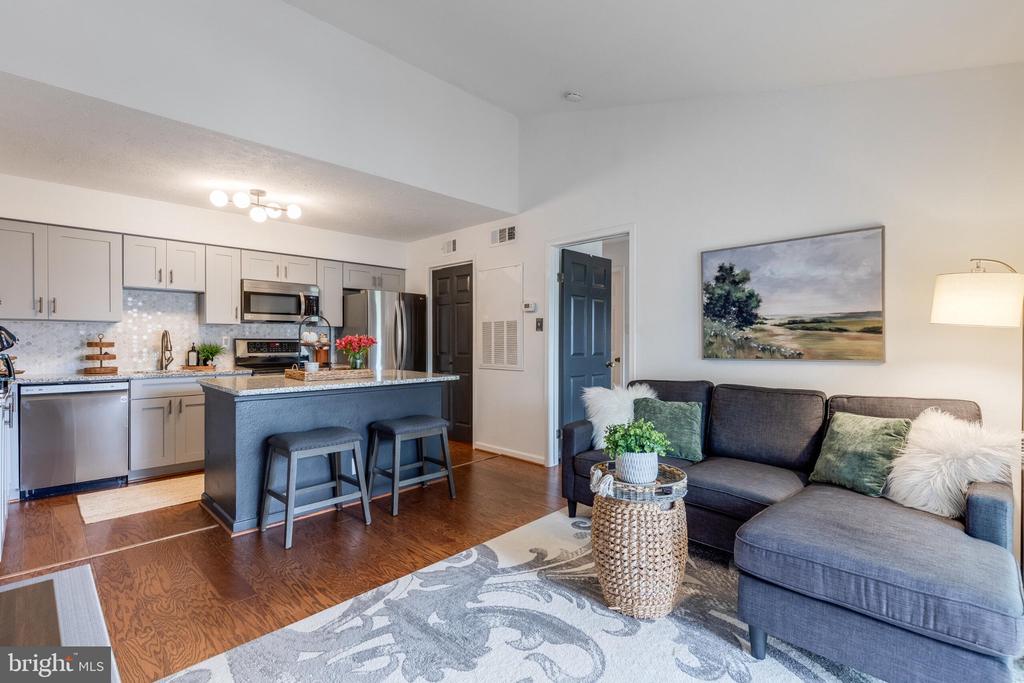 3305 WYNDHAM CIRCLE Unit: 354