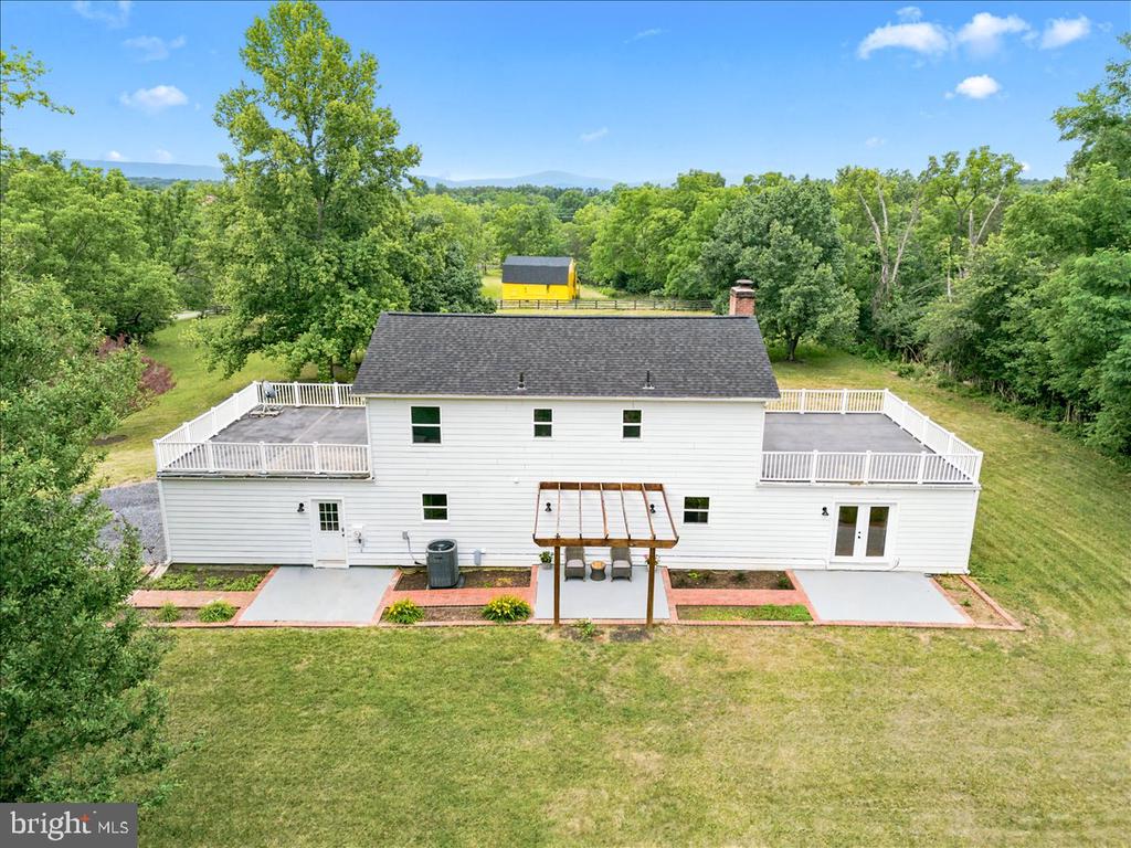 193 MARSH LANE
