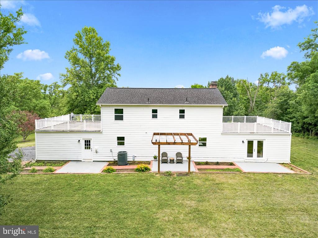 193 MARSH LANE