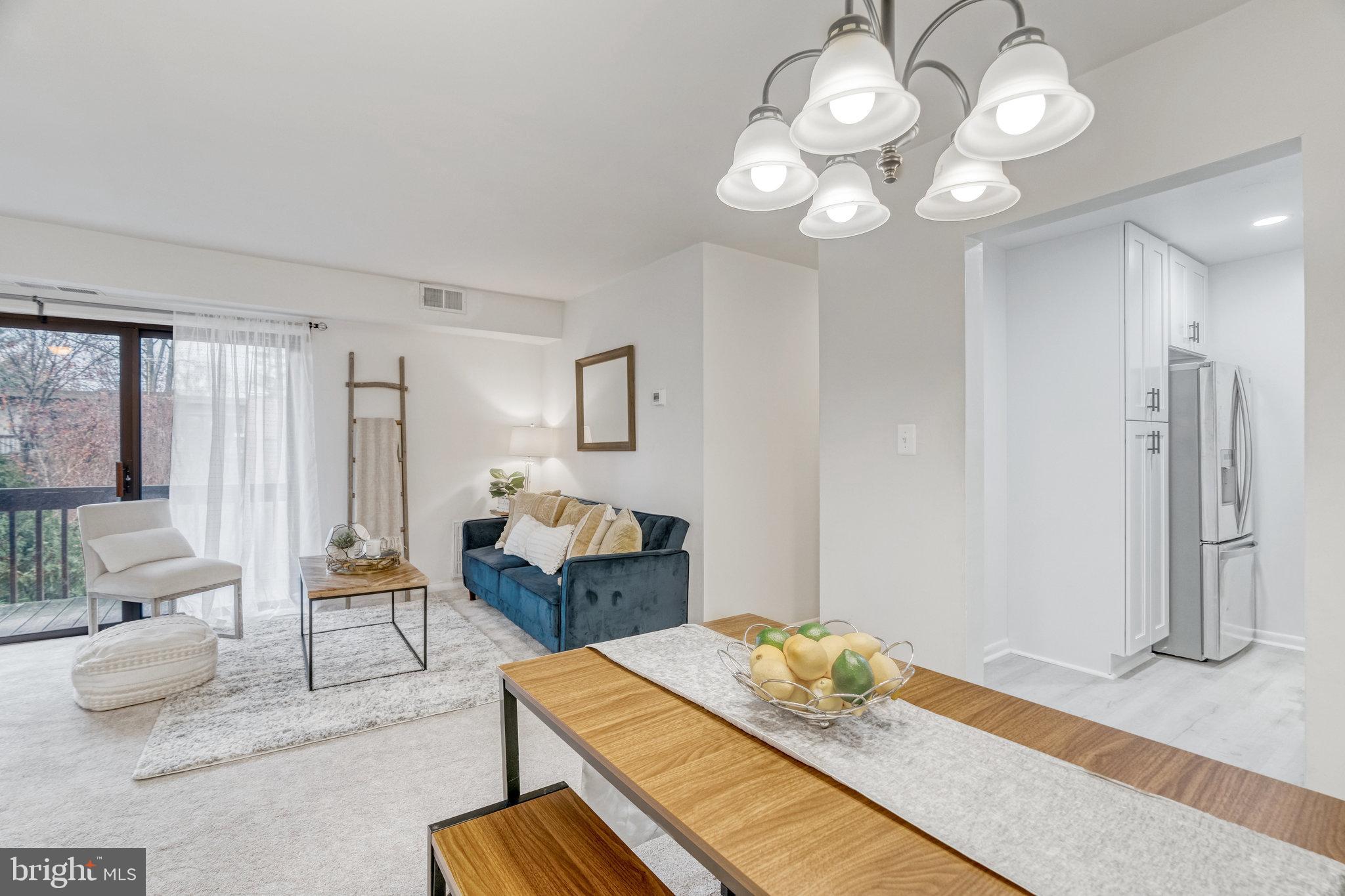 10720 W West DRIVE Unit: 303