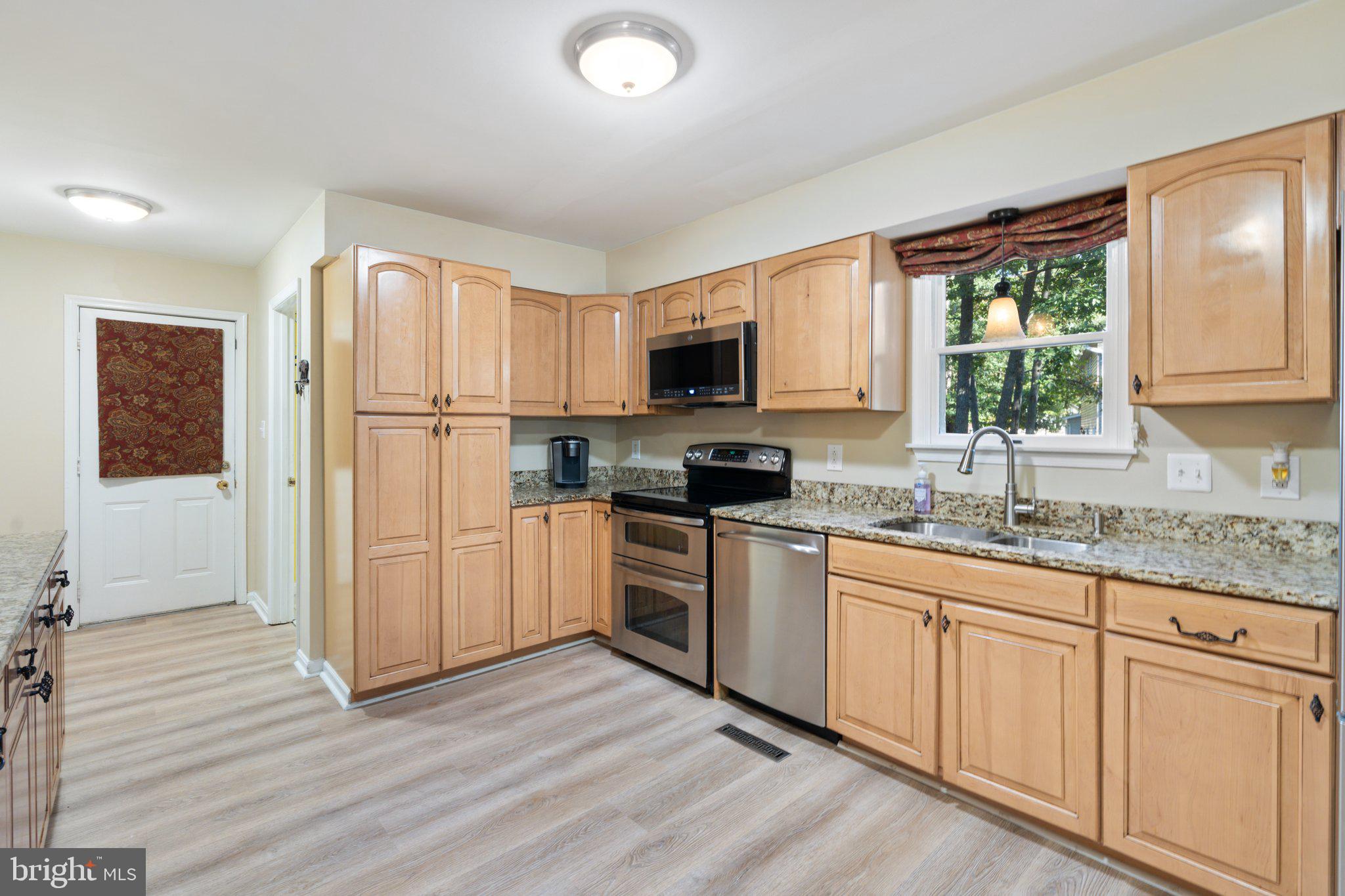 114 Bell Haven CIRCLE