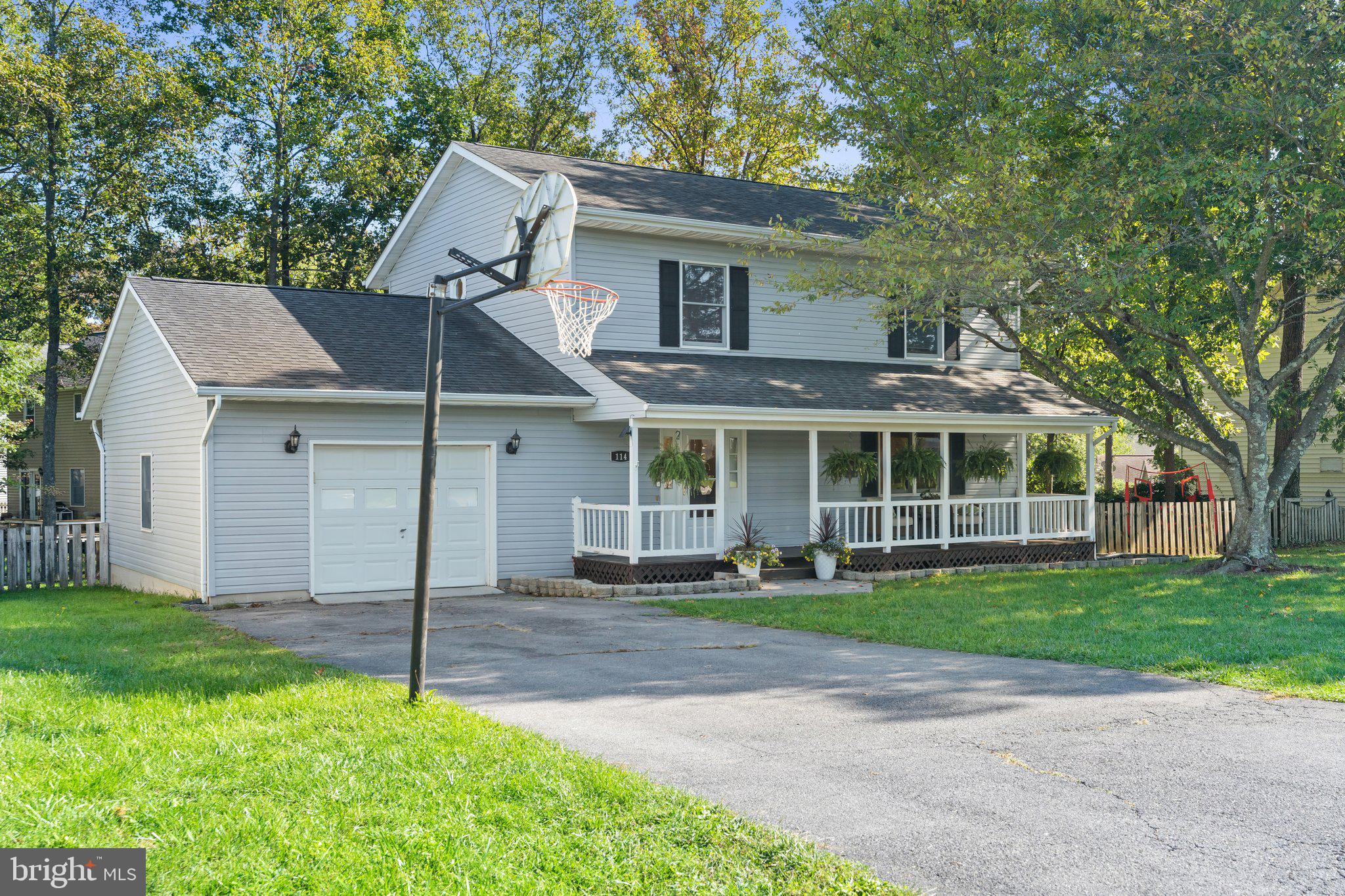 114 Bell Haven CIRCLE