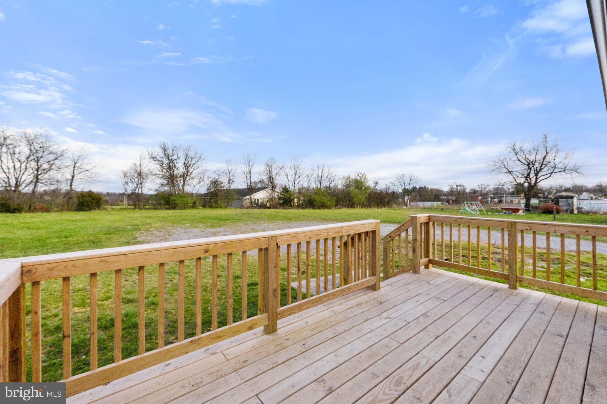 152 Denny Ln