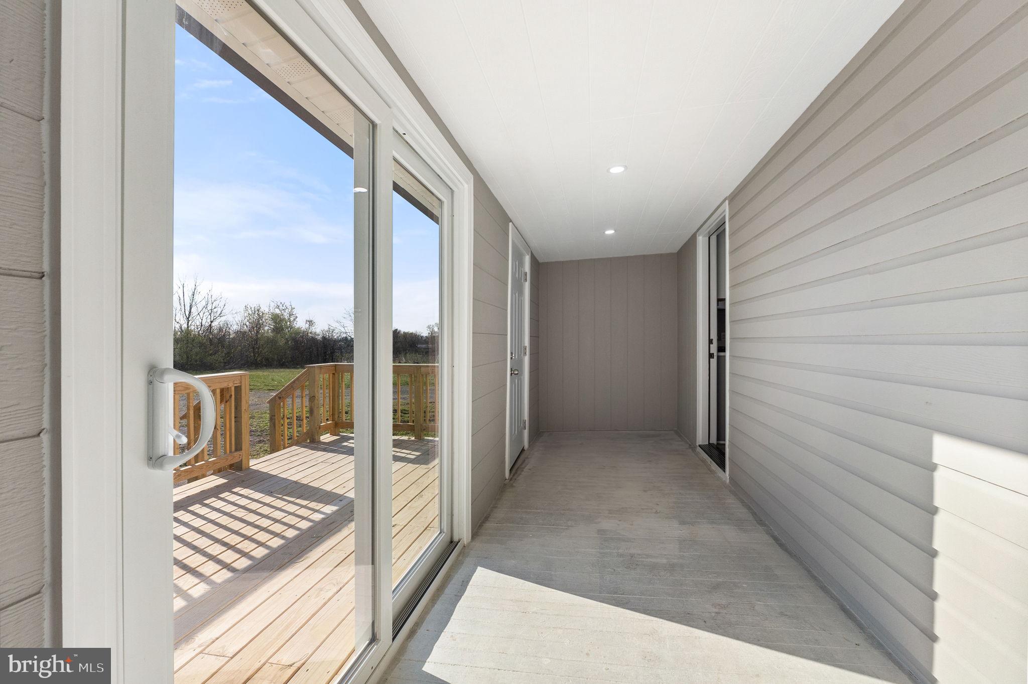 152 Denny Ln