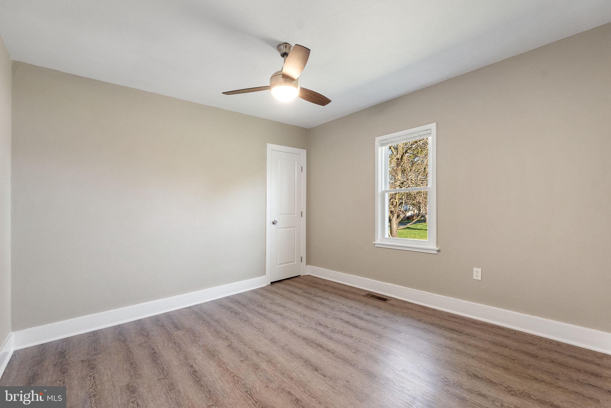 152 Denny Ln