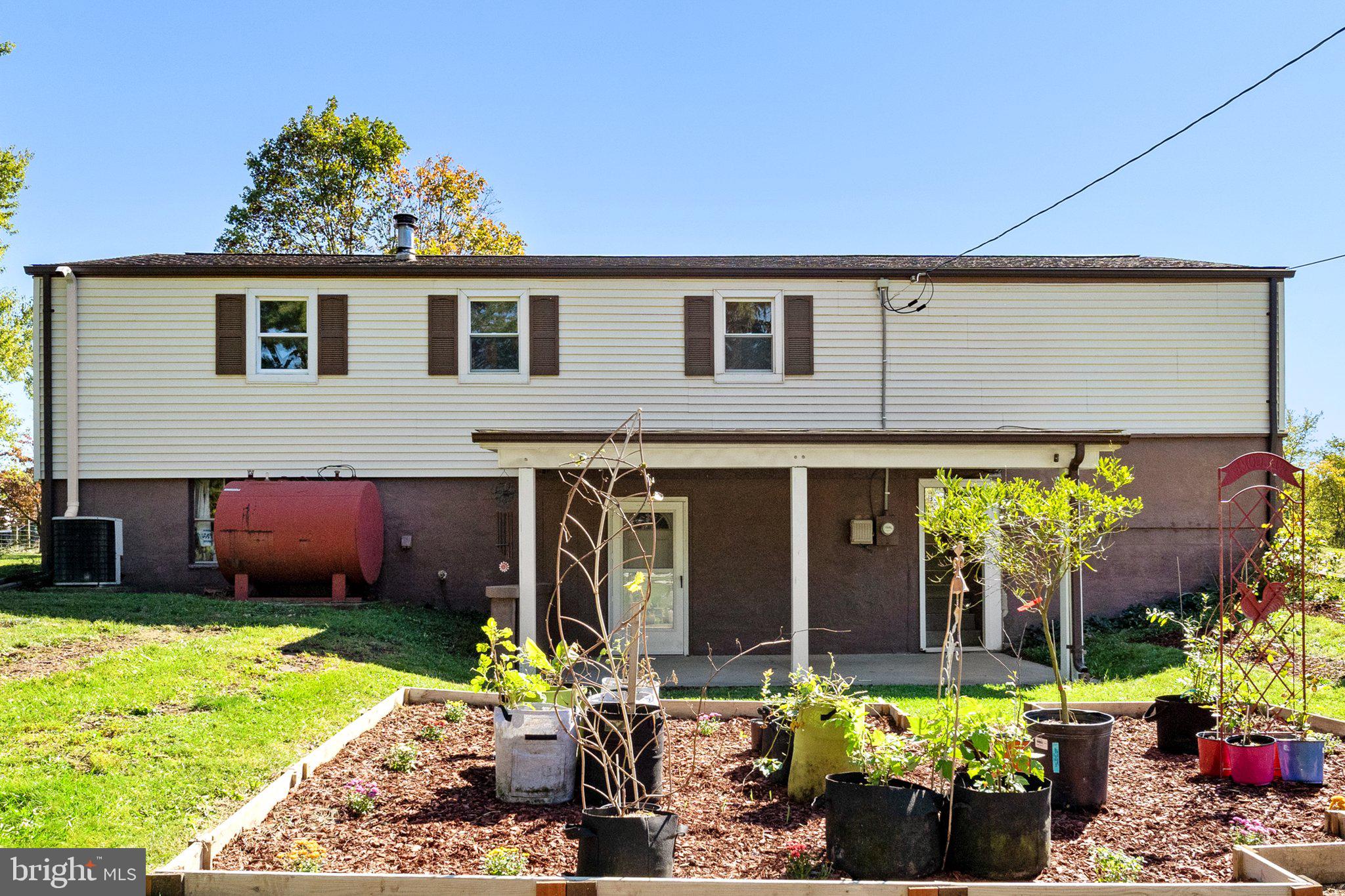 173 Sanctuary Dr
