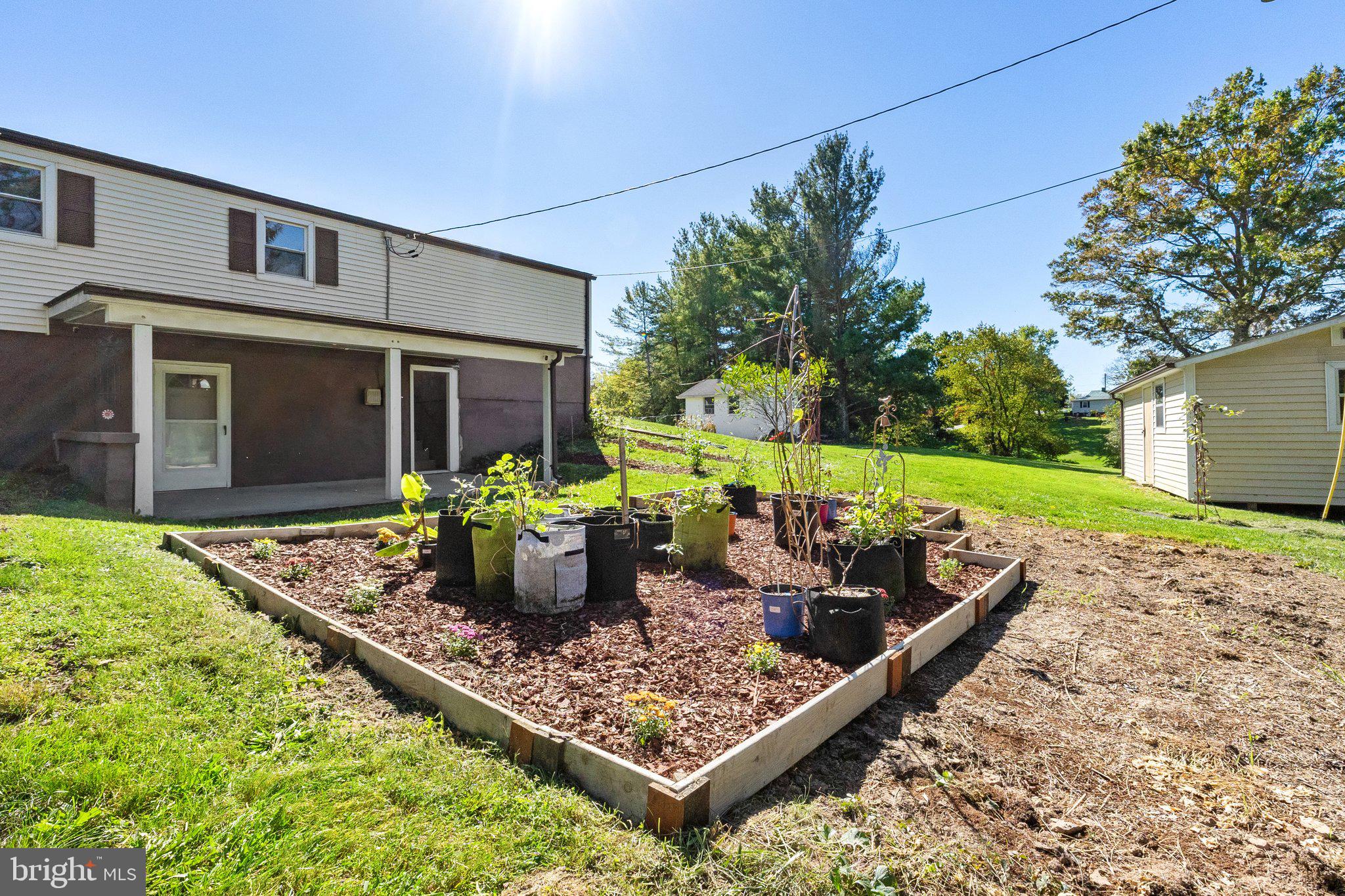 173 Sanctuary Dr