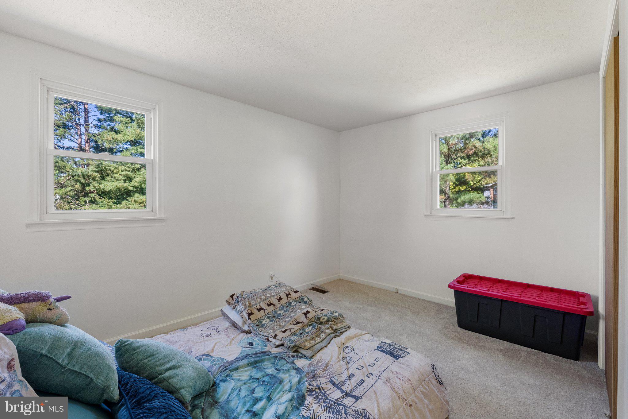 173 Sanctuary Dr