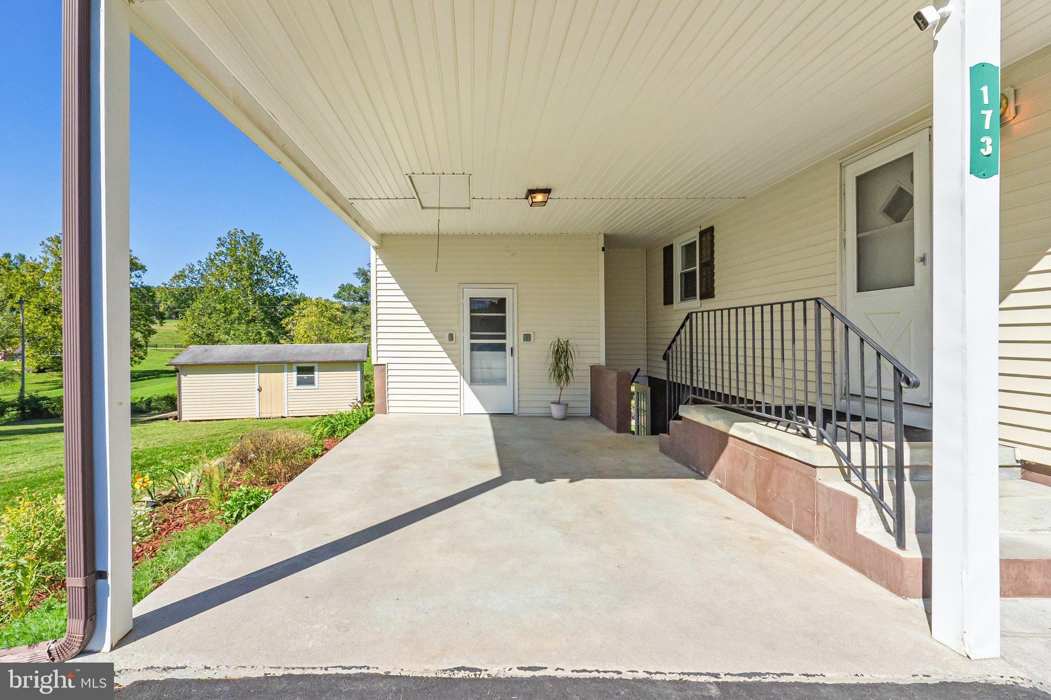 173 Sanctuary Dr