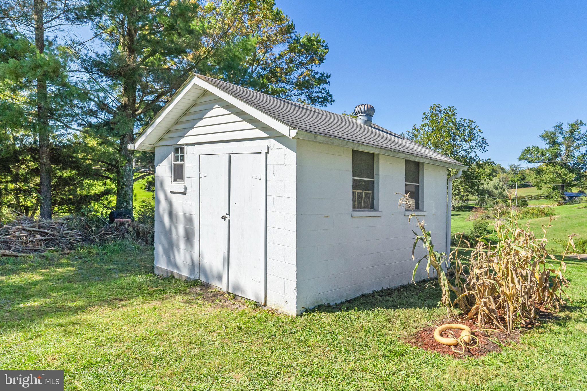 173 Sanctuary Dr