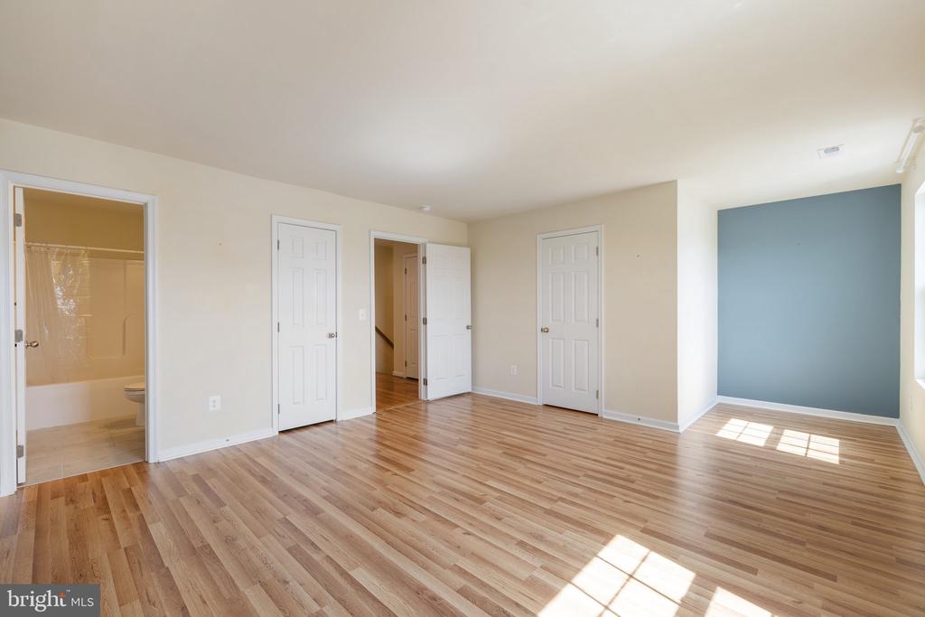 113 Brockham Ct #Unit #7