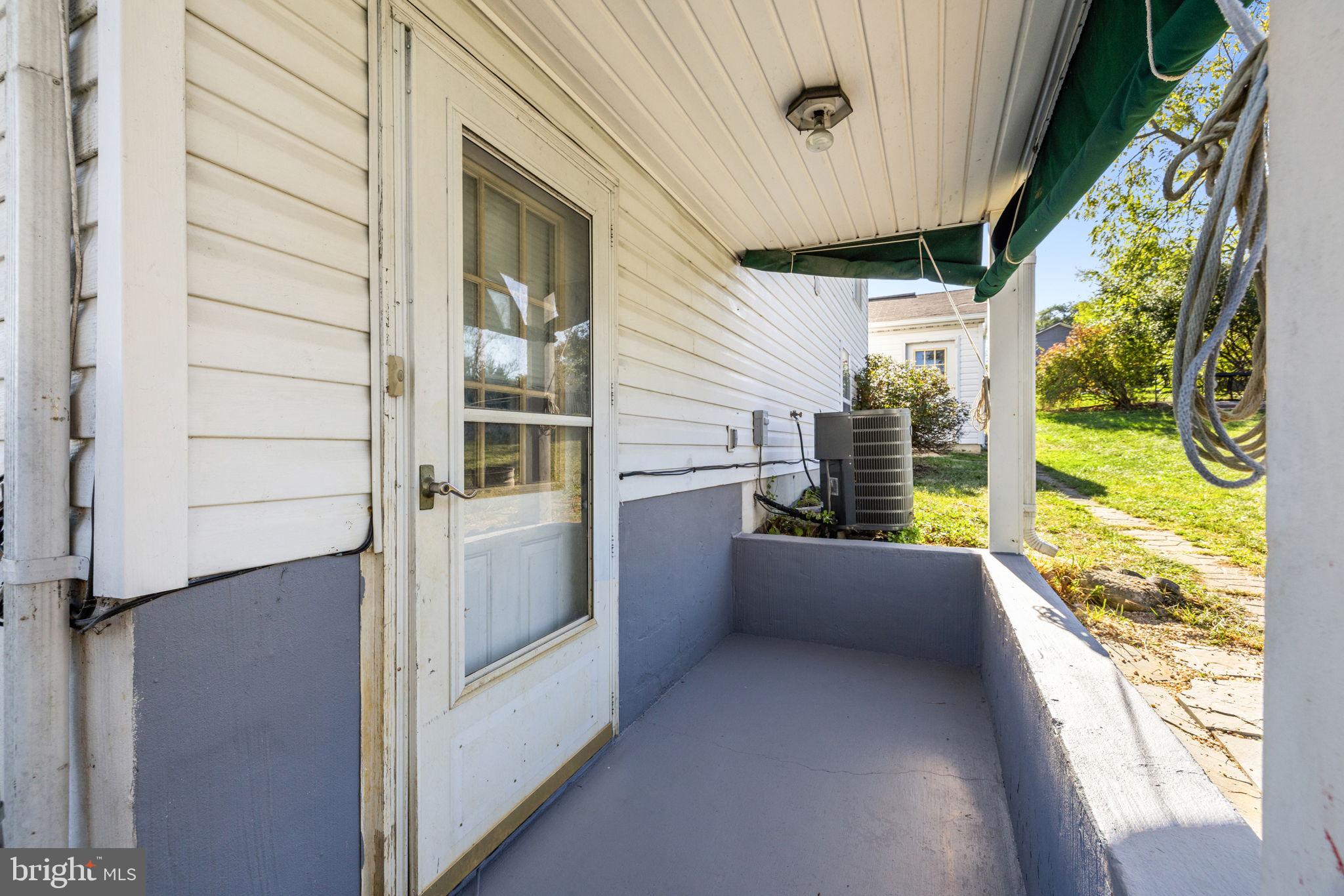 2425 THIRD STREET
