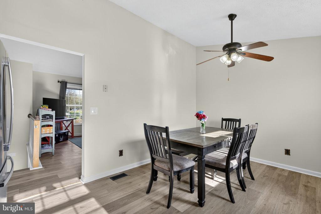 2425 THIRD STREET