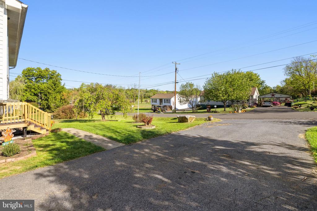 2425 THIRD STREET