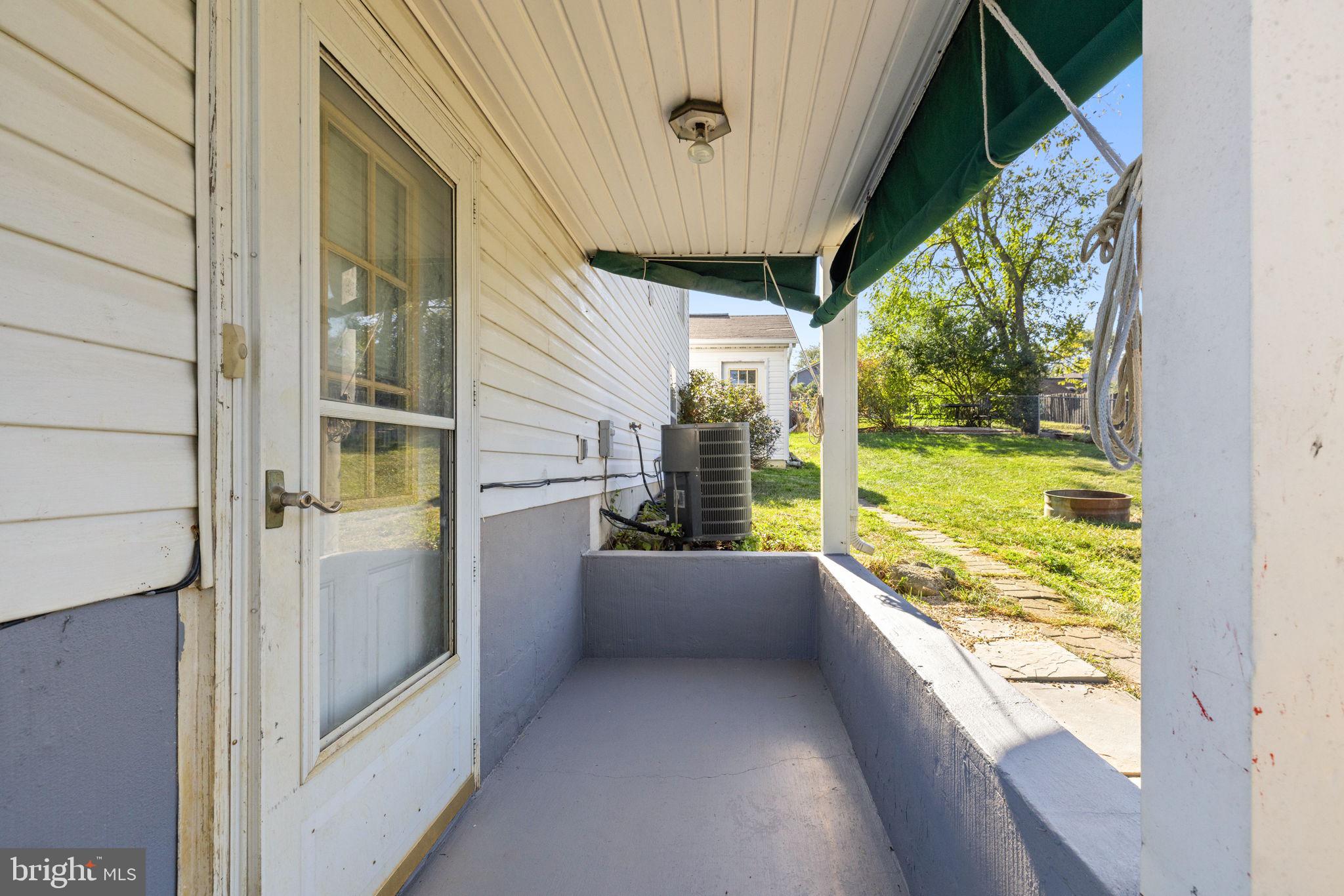2425 THIRD STREET