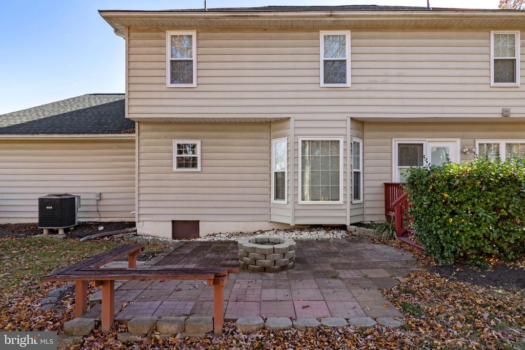 109 PLUM COURT