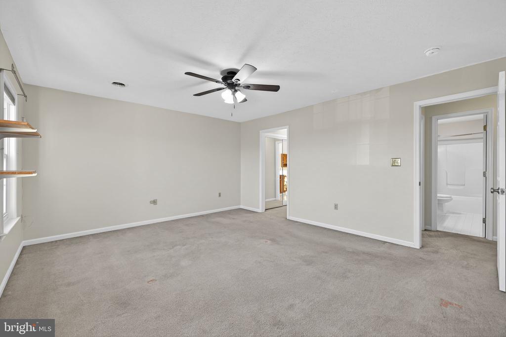 109 PLUM COURT