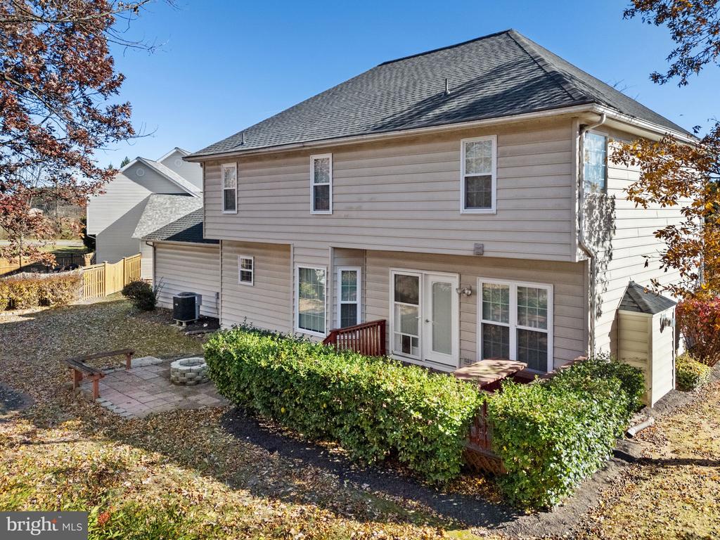 109 PLUM COURT
