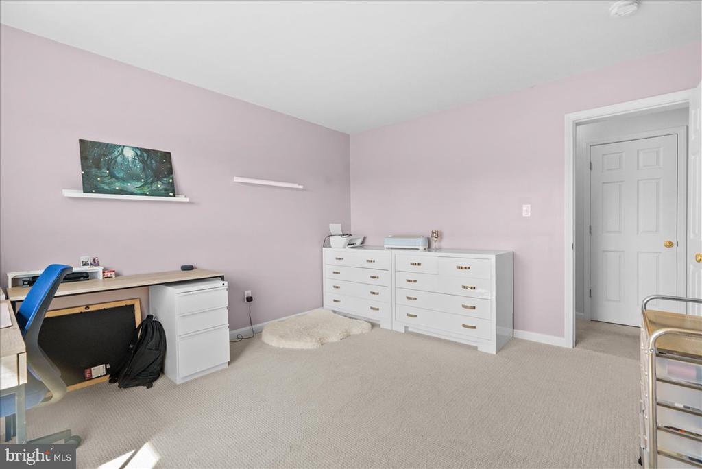 217 ASHLAND DRIVE