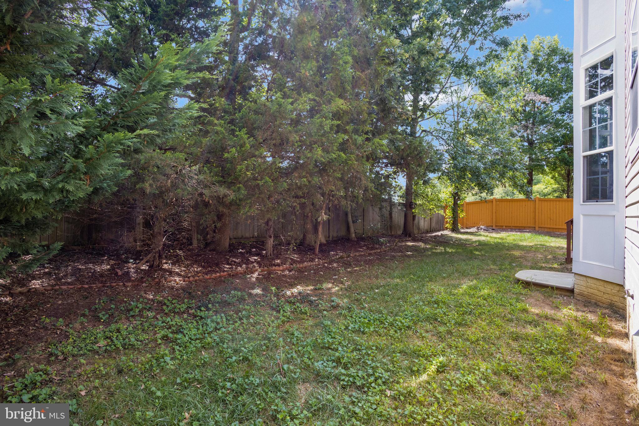 6482 Warwick CIRCLE