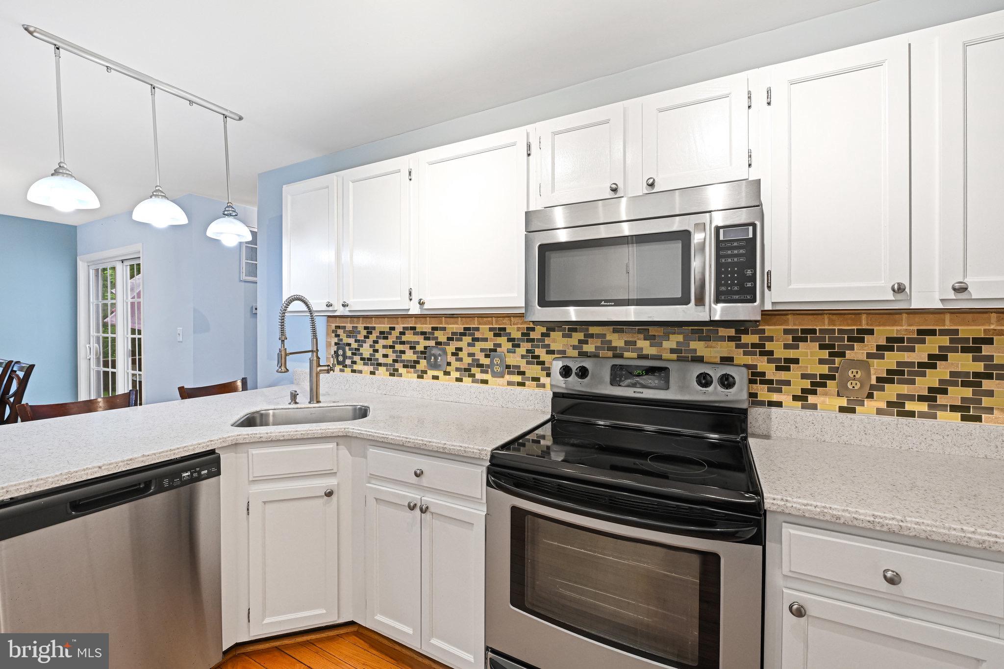6167 Stonepath CIRCLE