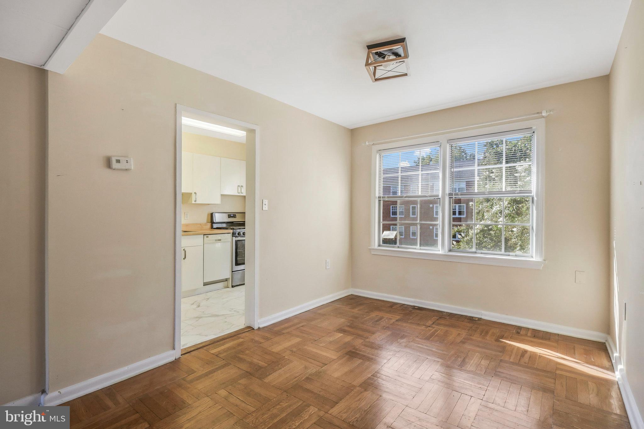 6509 10th STREET Unit: B2