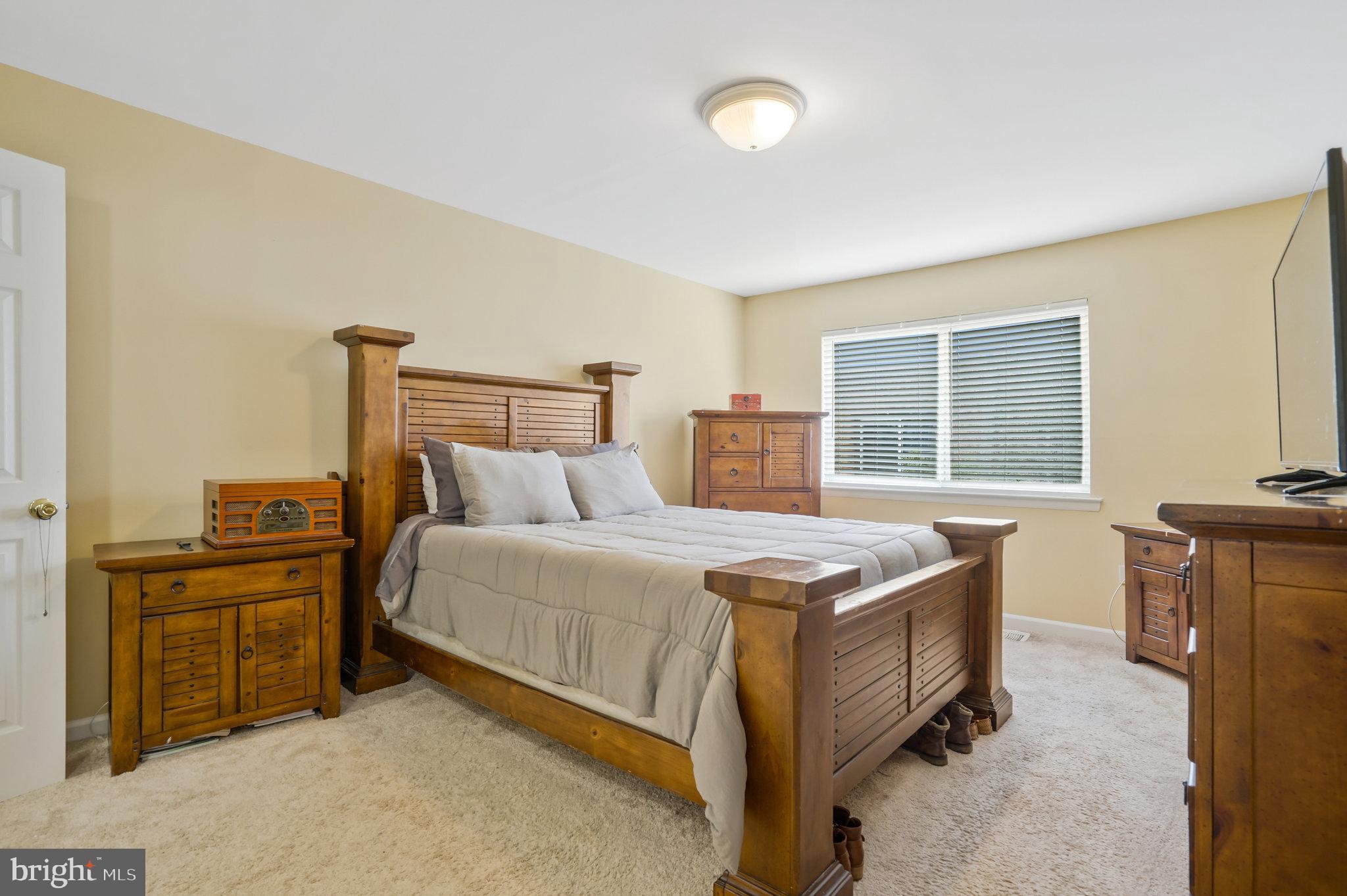 3865 Manzanita PLACE Unit: B