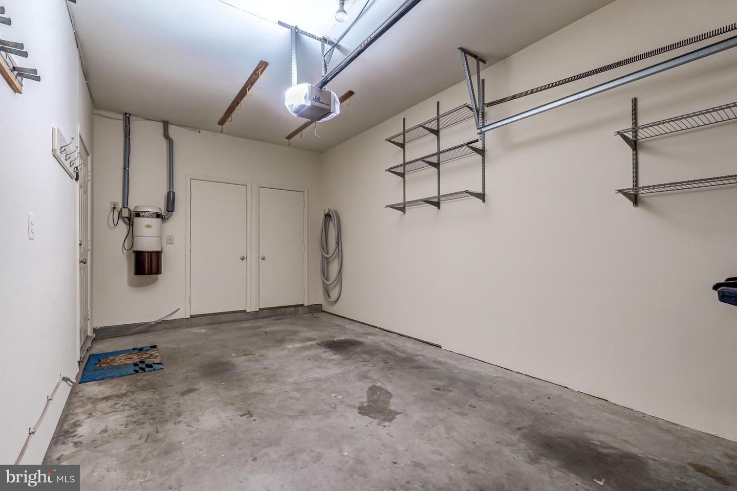 6256 Traci Joyce Ln