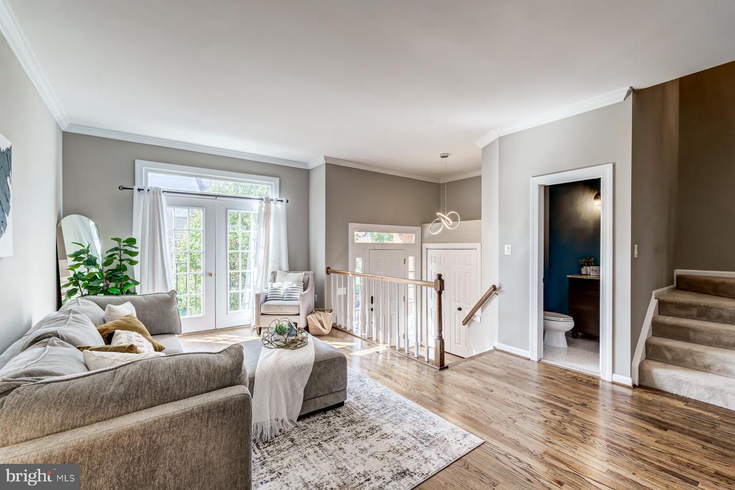 6256 Traci Joyce Ln