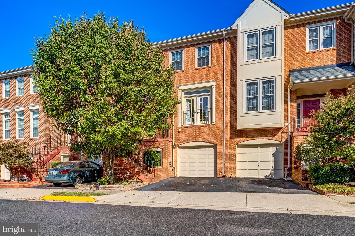 6256 Traci Joyce Ln