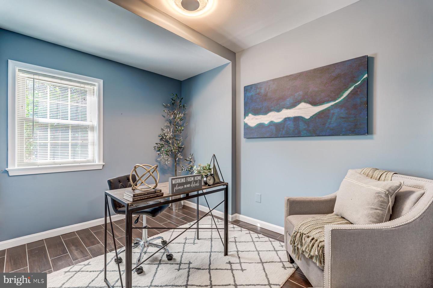 6256 Traci Joyce Ln