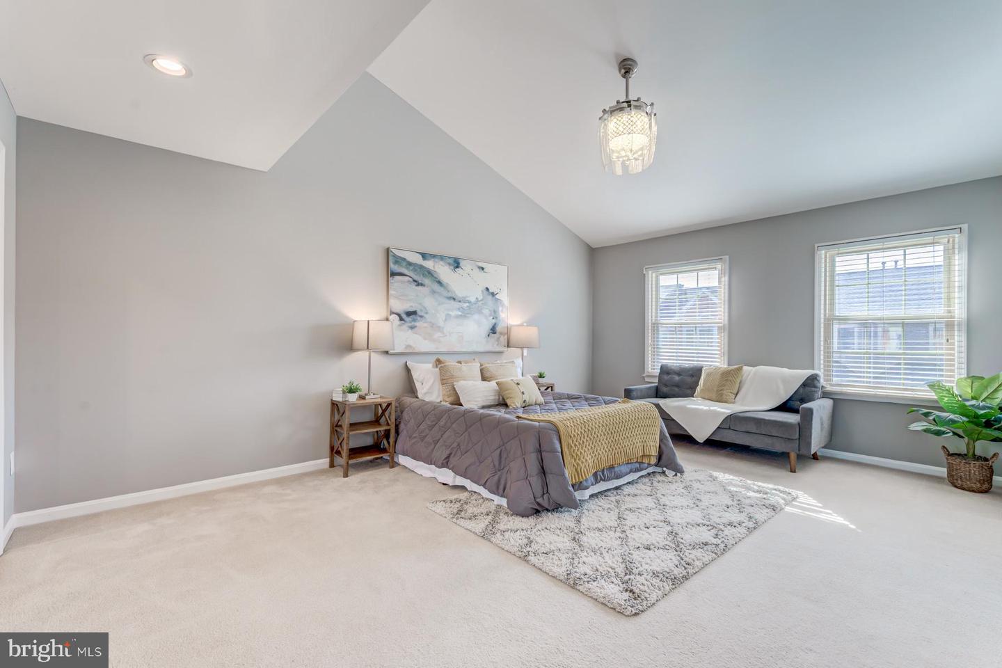 6256 Traci Joyce Ln