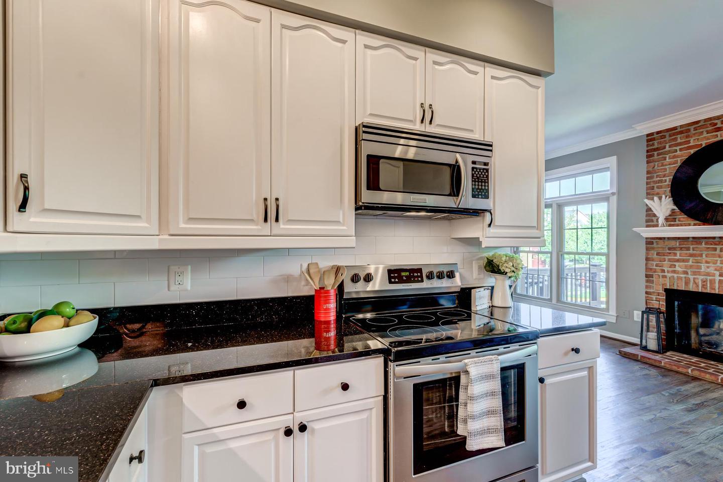 6256 Traci Joyce Ln