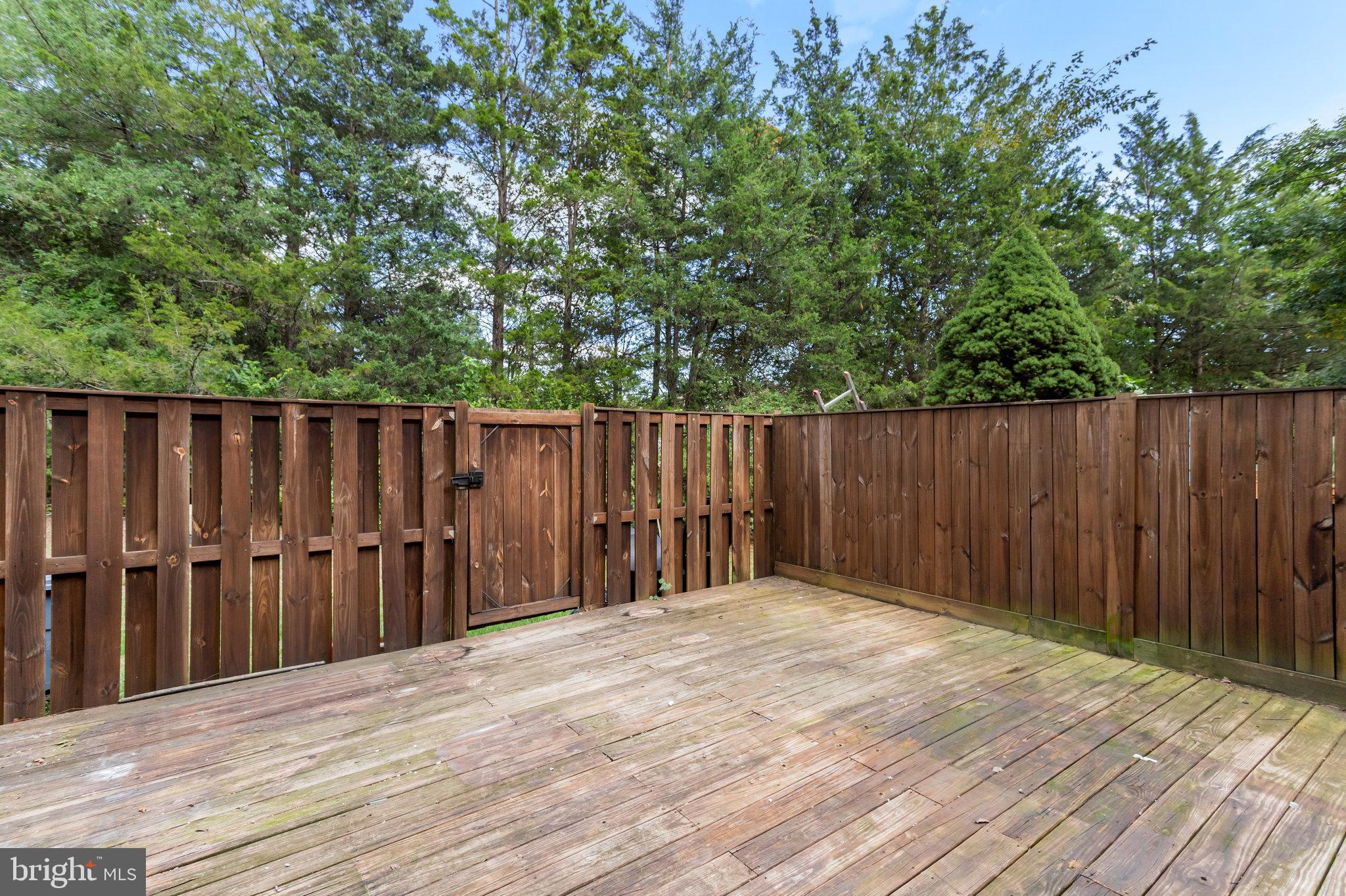 6104 OLD BRENTFORD CT